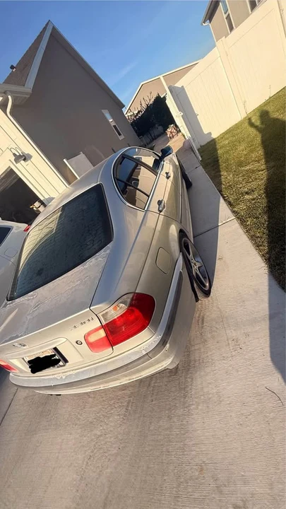 2001 BMW E46 330i & 330Ci - Image 8 of 10