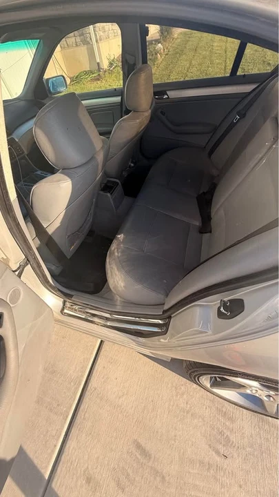2001 BMW E46 330i & 330Ci - Image 9 of 10