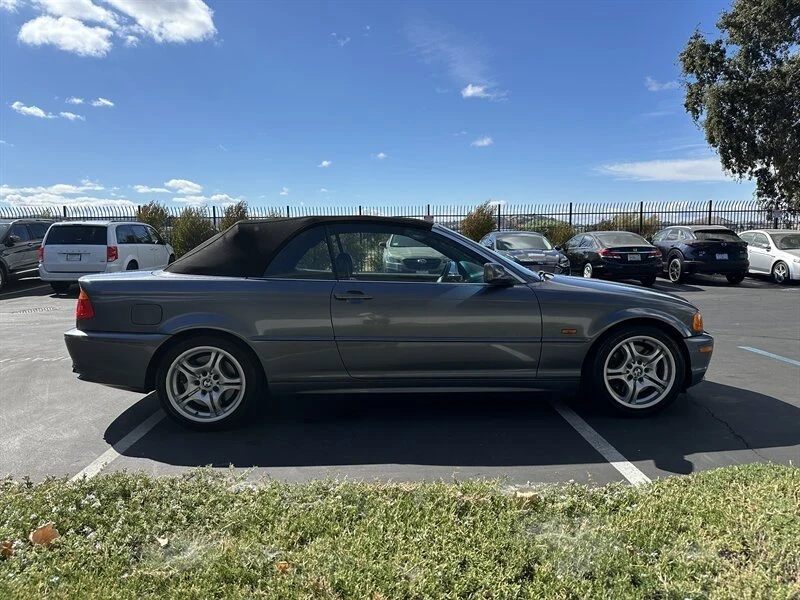 2001 BMW E46 330i & 330Ci - Image 5 of 11