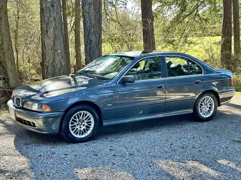 2001 BMW 530i