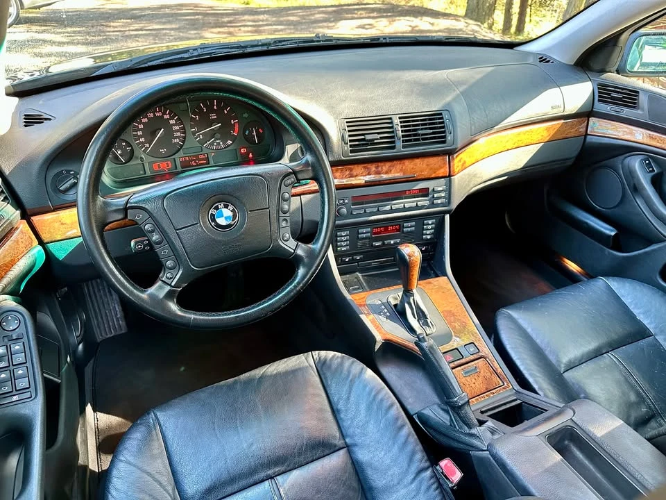 2001 BMW E39 5 Series - Image 6 of 10
