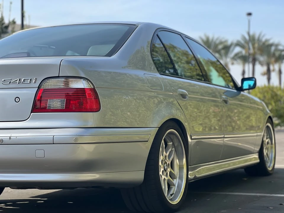 2001 BMW E39 540i - Image 11 of 20