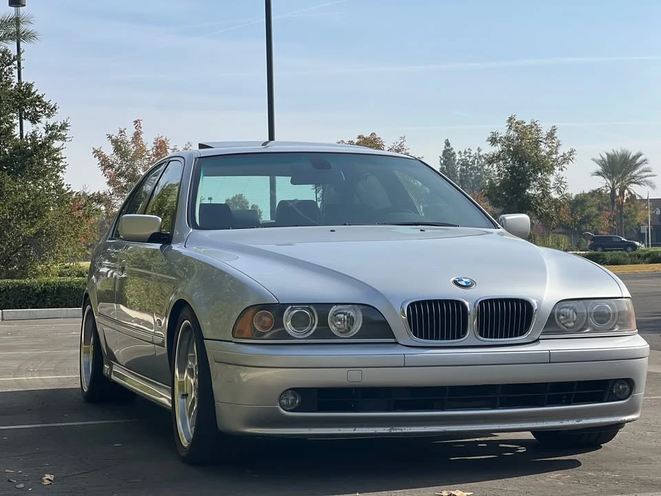 2001 BMW E39 540i - Image 12 of 20