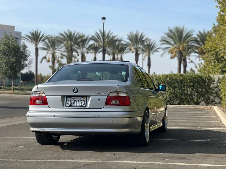 2001 BMW E39 540i - Image 10 of 20