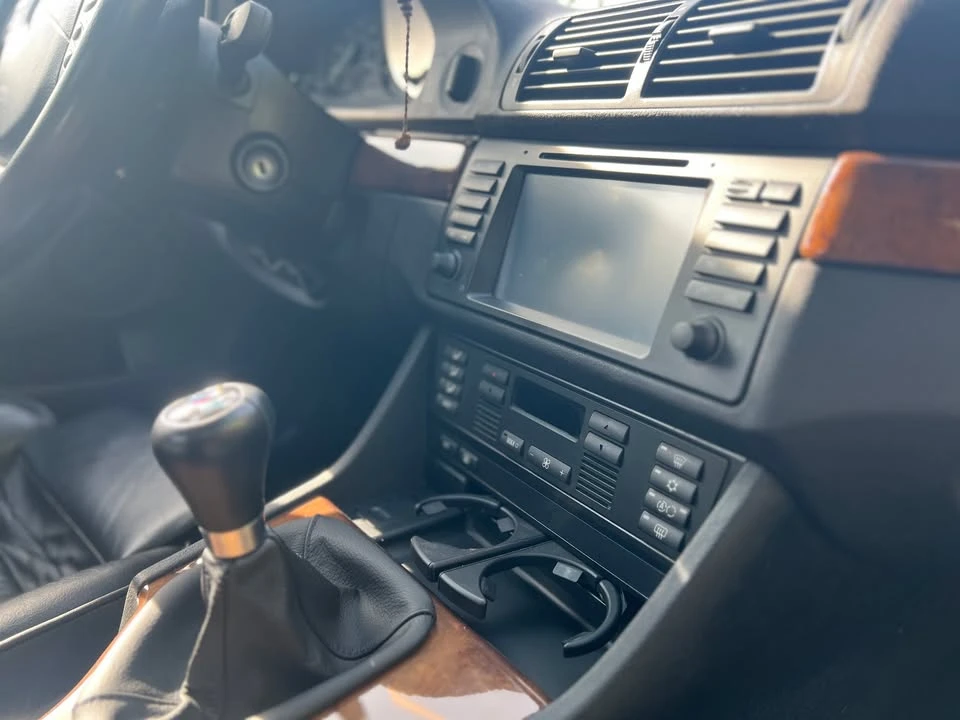 2001 BMW E39 540i - Image 19 of 20