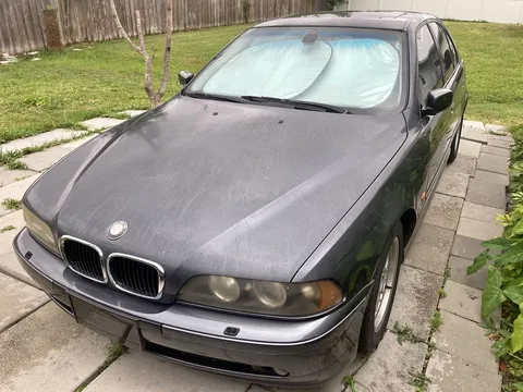 2001 BMW 540i