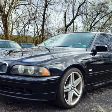 2001 BMW M5