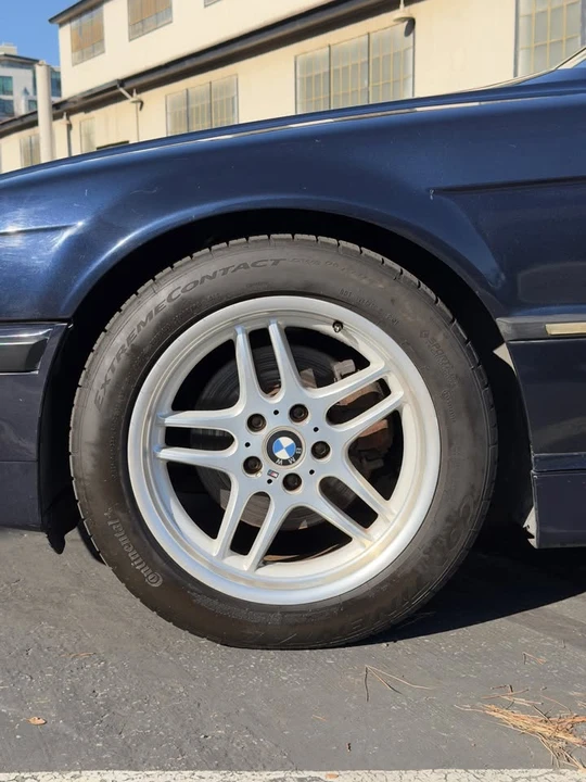2001 BMW E38 7 Series - Image 9 of 18