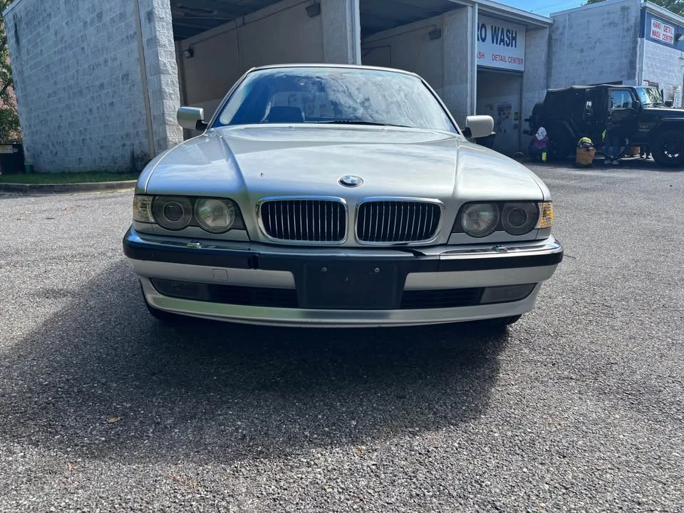 2001 BMW E38 7 Series - Image 2 of 10