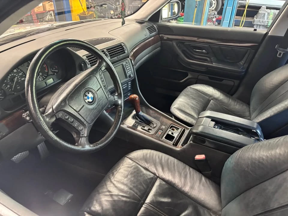 2001 BMW E38 7 Series - Image 8 of 10