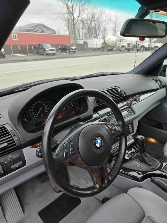 2001 BMW E53 X5 - Image 9 of 19
