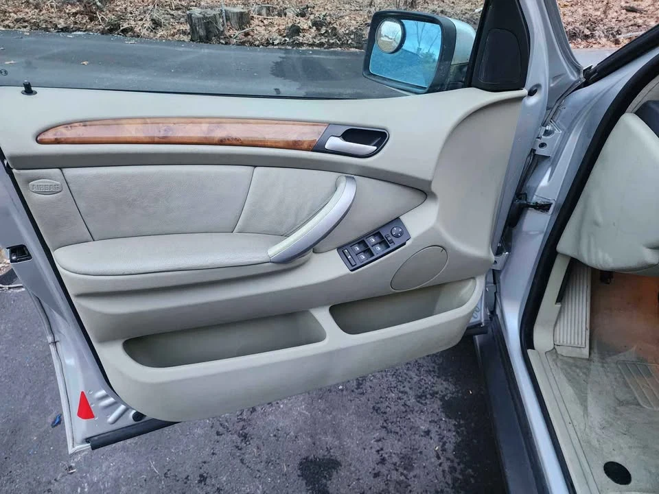 2001 BMW E53 X5 - Image 11 of 18