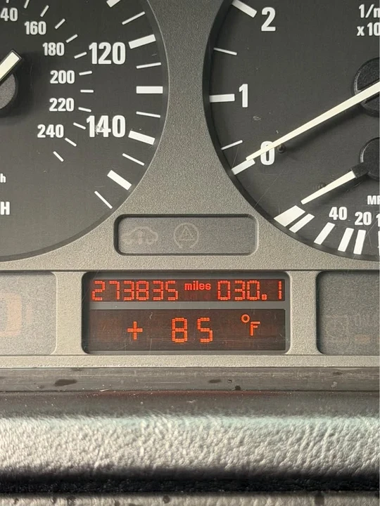 2001 BMW E53 X5 - Image 10 of 11