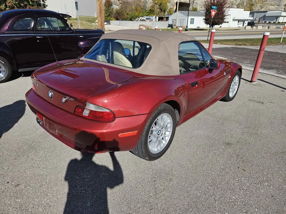 2001 BMW Z3 Roadster - Image 2 of 7