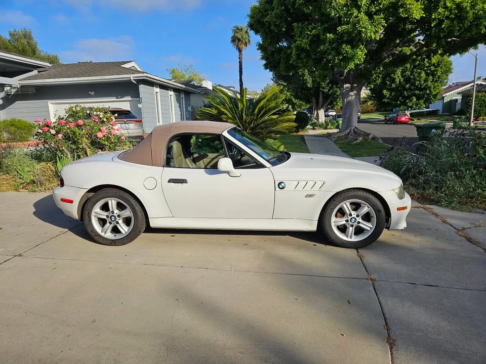 2001 BMW Z3 Roadster - Image 2 of 9