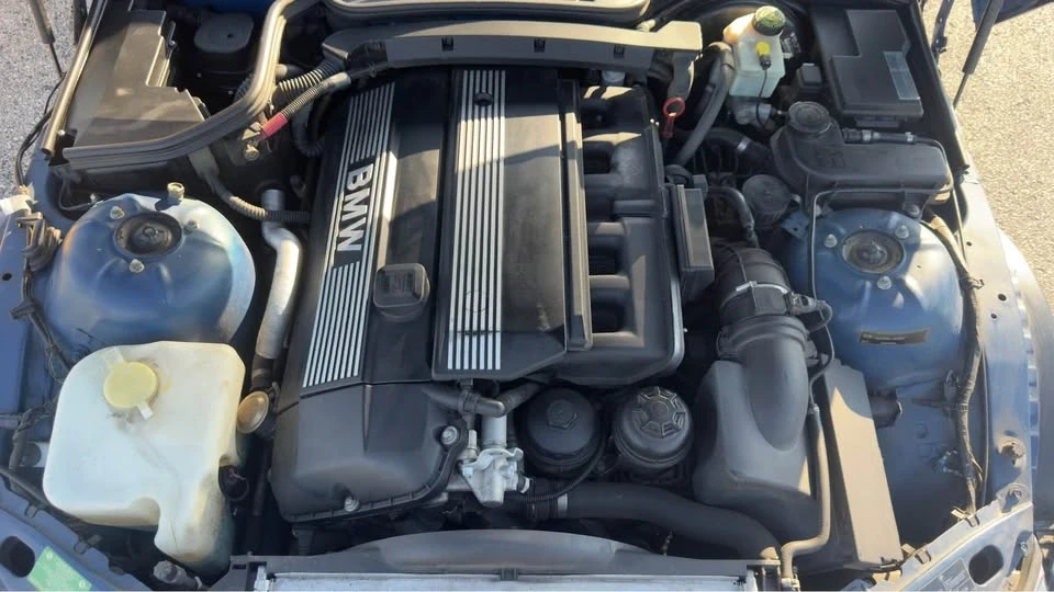 2001 BMW Z3 Roadster - Image 9 of 10