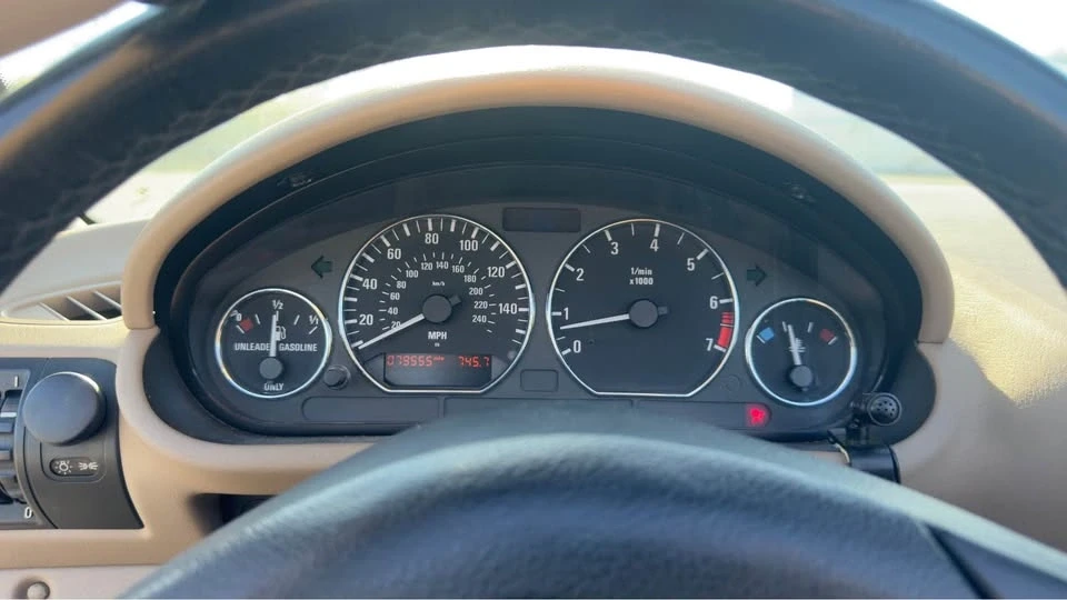 2001 BMW Z3 Roadster - Image 7 of 10