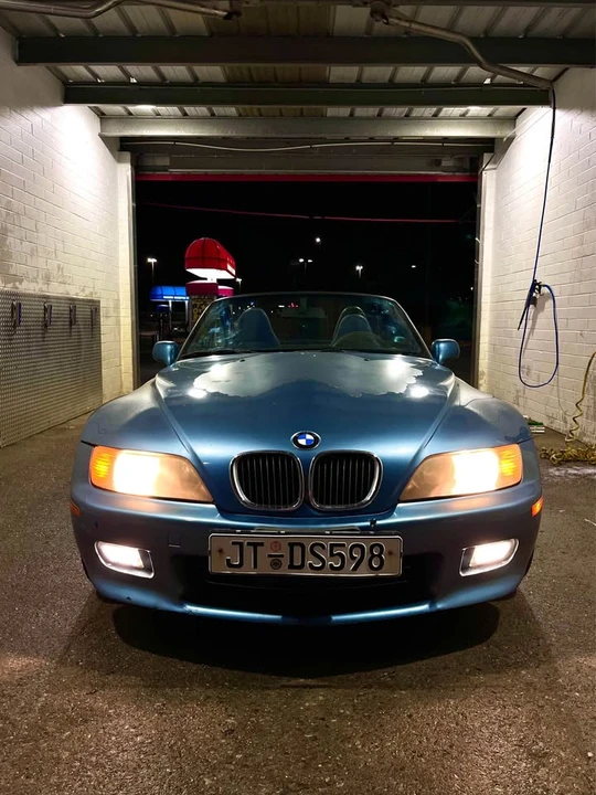 2001 BMW Z3 Roadster - Image 3 of 11