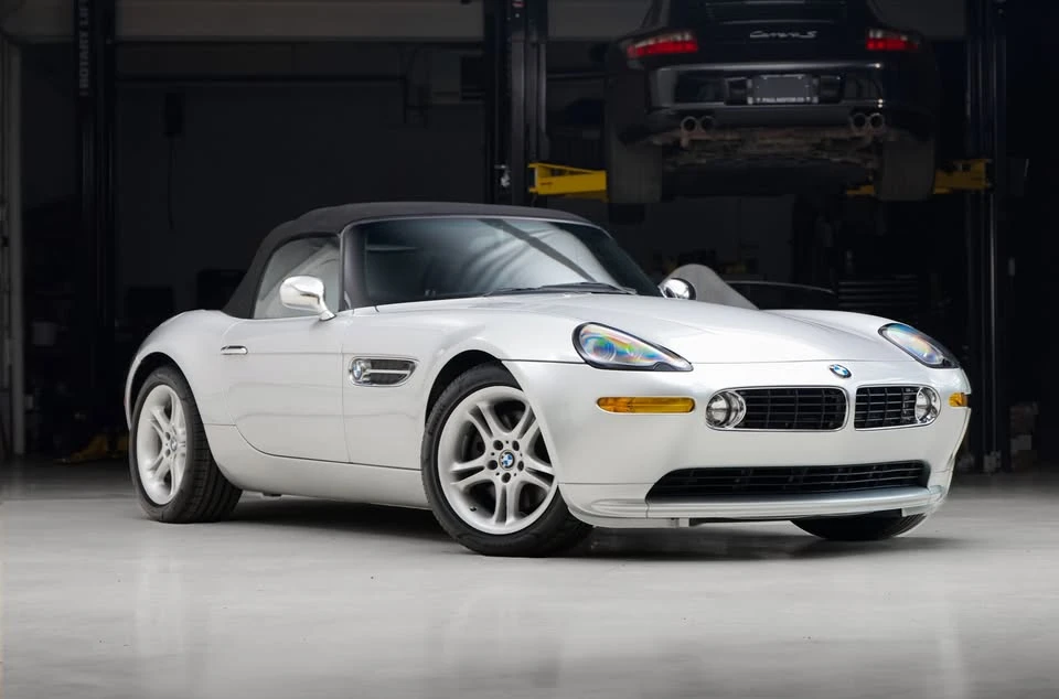 2001 BMW Z8 - Image 2 of 15