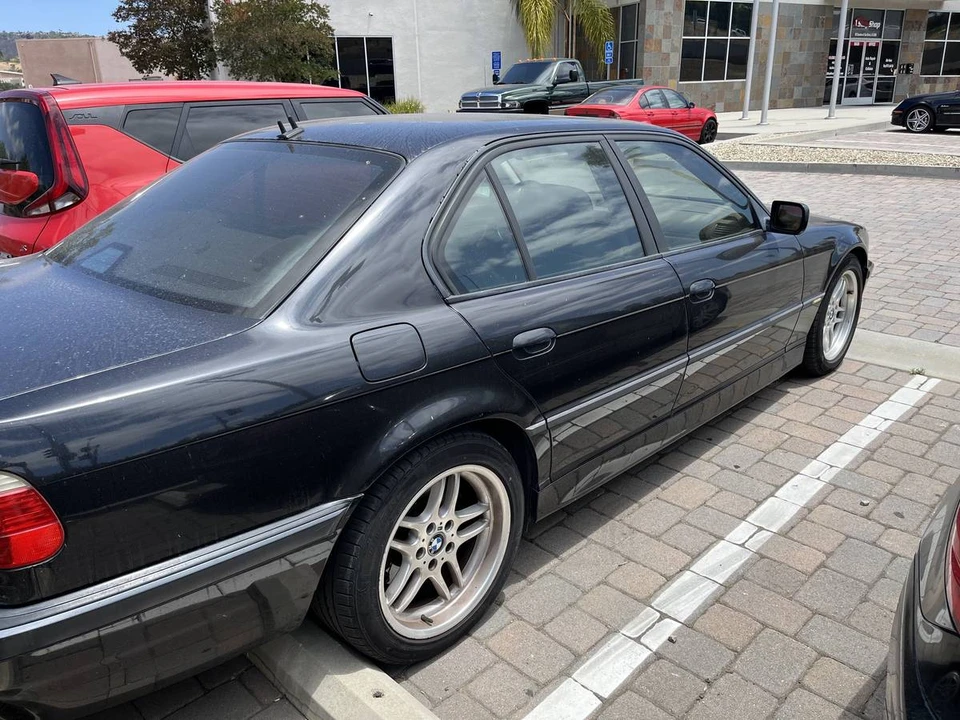 2001 BMW E38 7 Series - Image 5 of 14