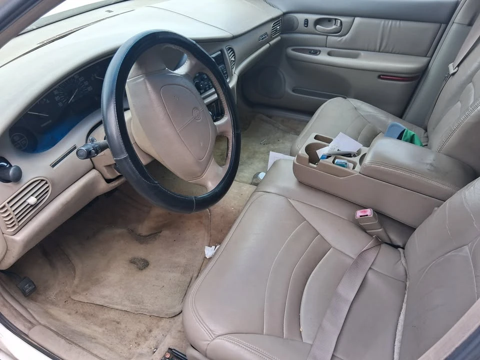 2001 Buick Century - Image 6 of 9