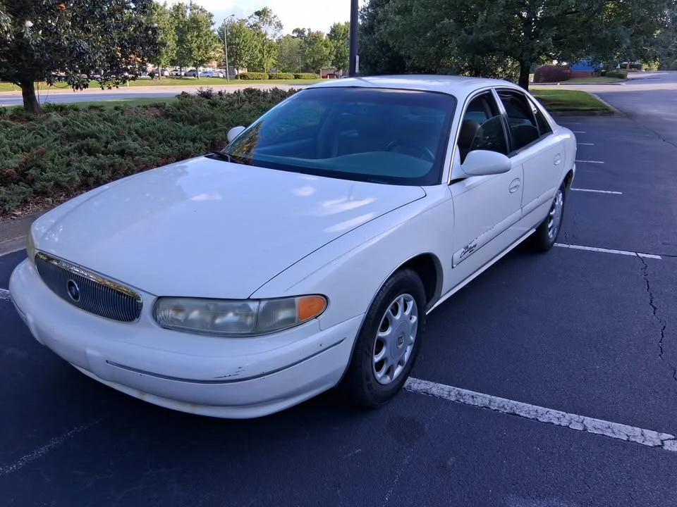 2001 Buick Century - Image 2 of 9