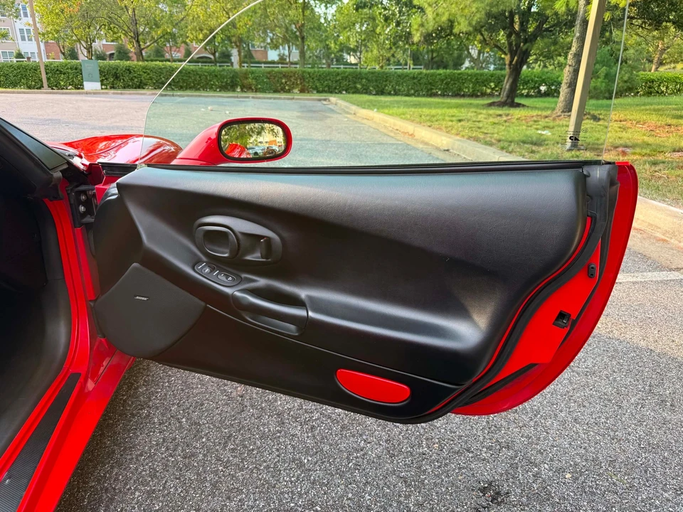 2001 Chevrolet Corvette C5 - Image 12 of 19