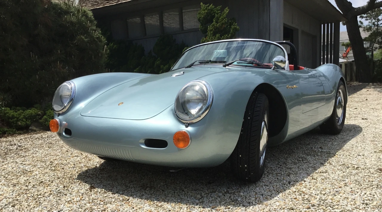 2001 Porsche 550 - Image 2 of 31