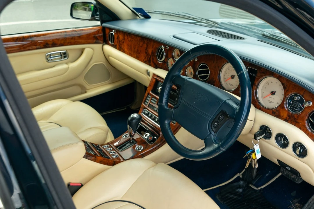 2001 Bentley Arnage - Image 29 of 30