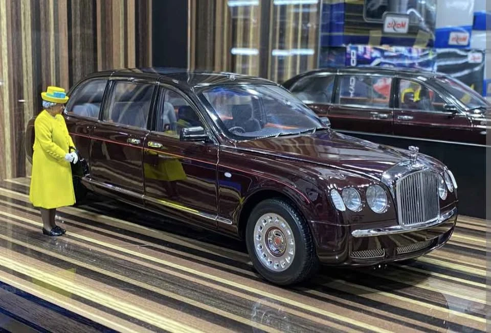 2001 Bentley Arnage - Image 16 of 17