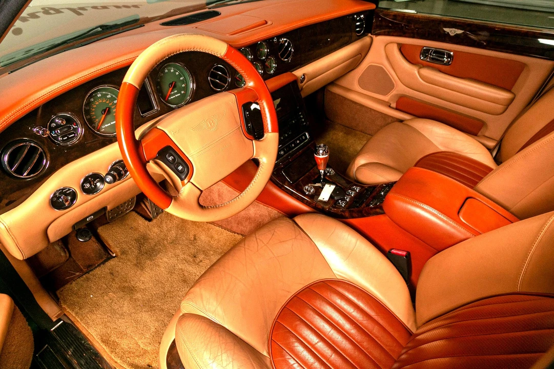 2001 Bentley Arnage - Image 2 of 31