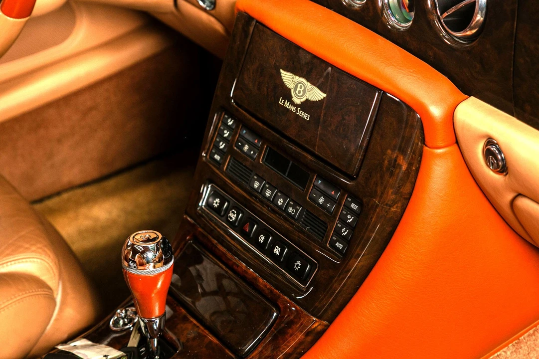 2001 Bentley Arnage - Image 27 of 31
