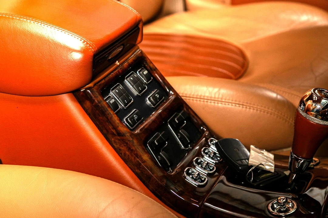 2001 Bentley Arnage - Image 22 of 31