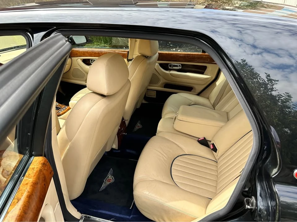 2001 Bentley Arnage R & RL - Image 3 of 5