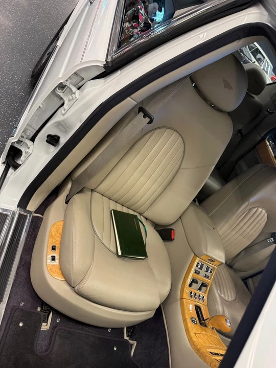 2001 Bentley Arnage R & RL - Image 18 of 20