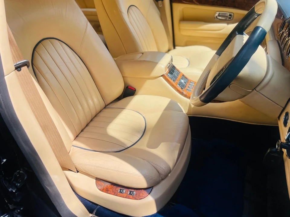 2001 Bentley Arnage - Image 8 of 30