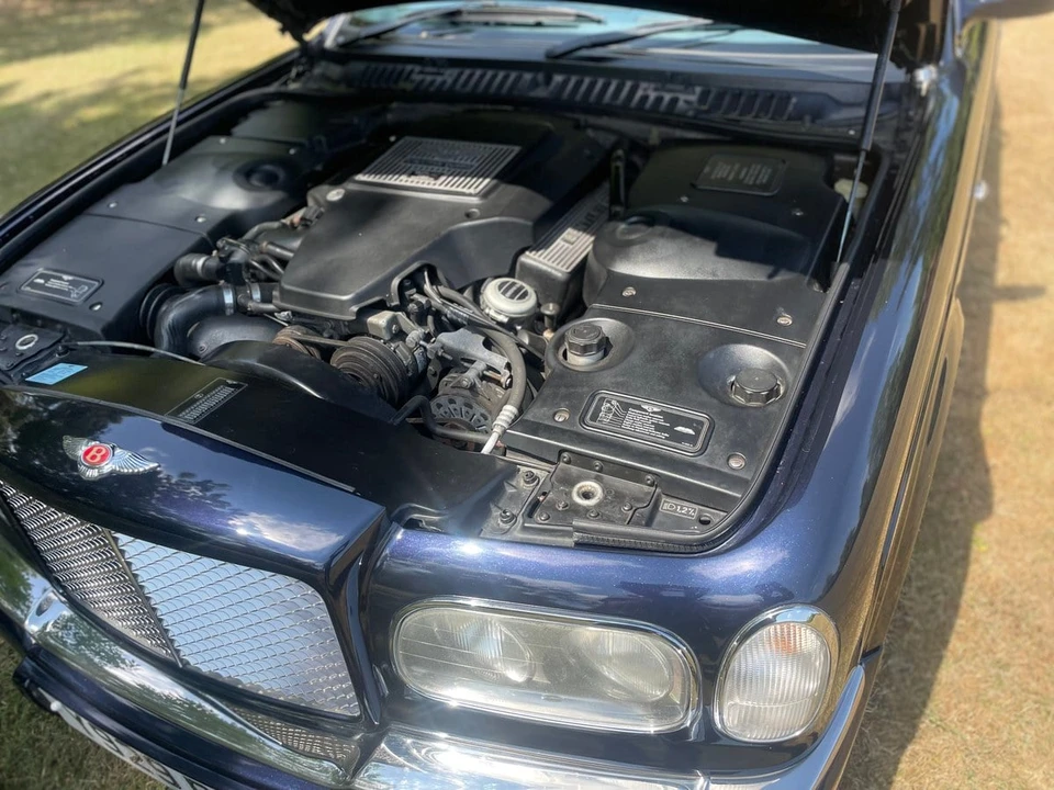 2001 Bentley Arnage - Image 17 of 30
