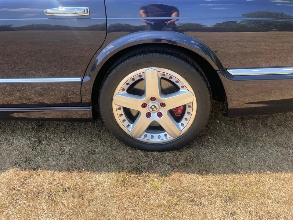 2001 Bentley Arnage - Image 28 of 30