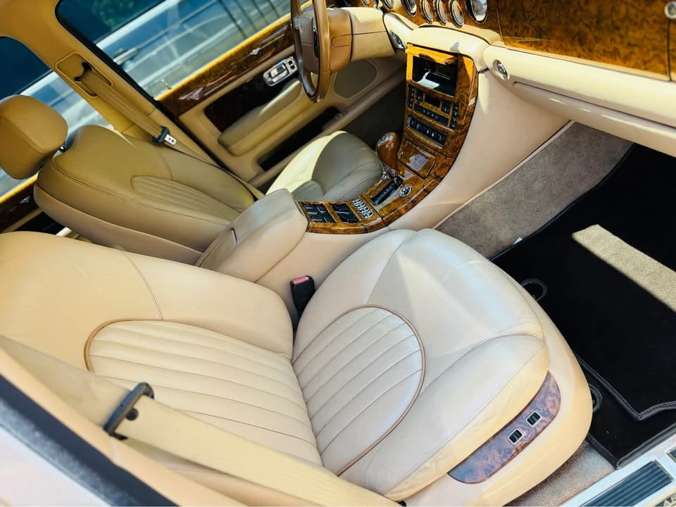 2001 Bentley Arnage - Image 15 of 19