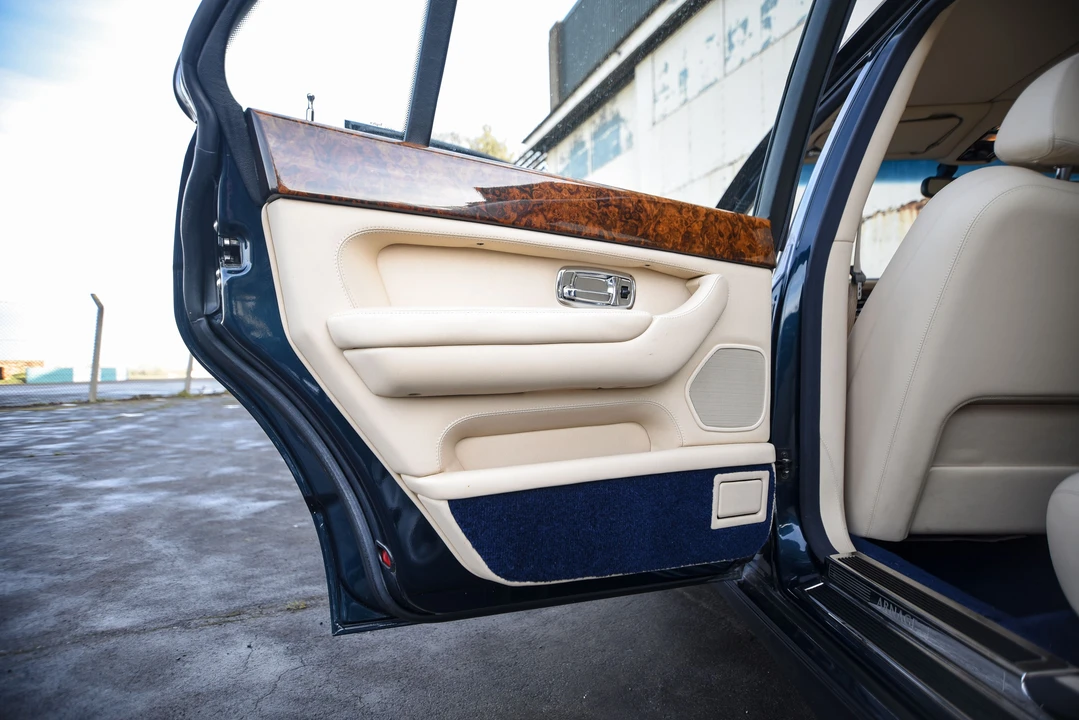 2001 Bentley Arnage - Image 15 of 27