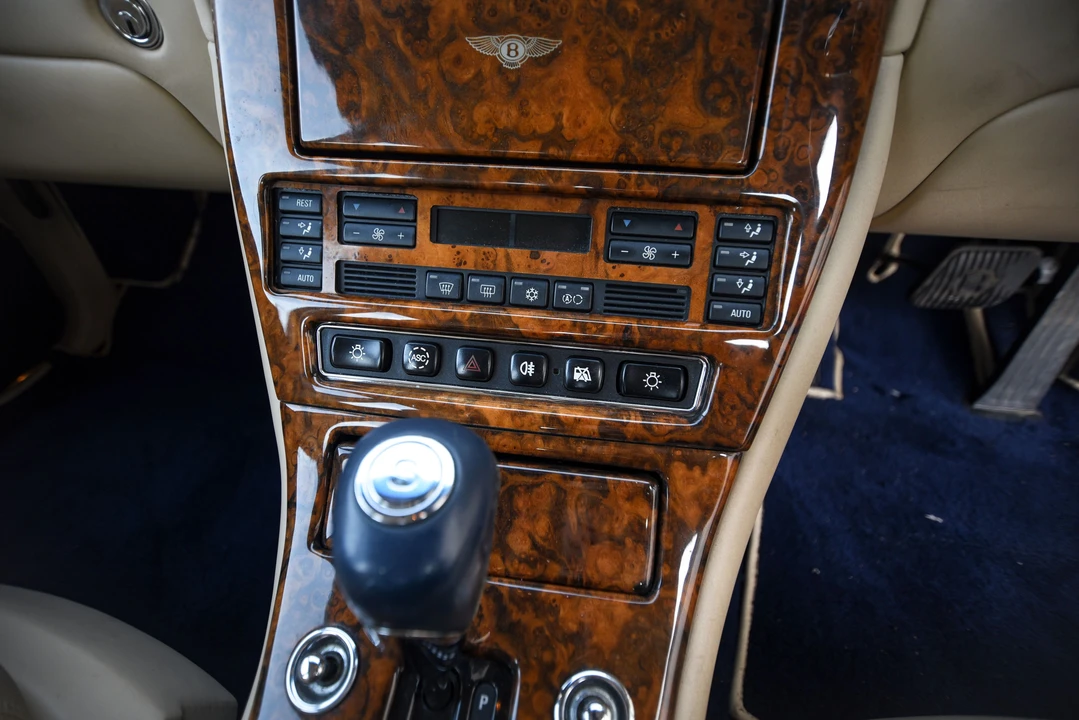 2001 Bentley Arnage - Image 22 of 27