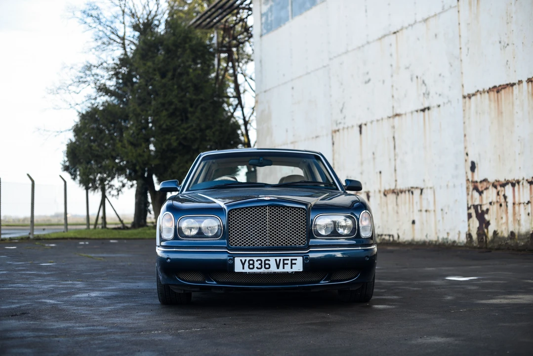 2001 Bentley Arnage - Image 2 of 27