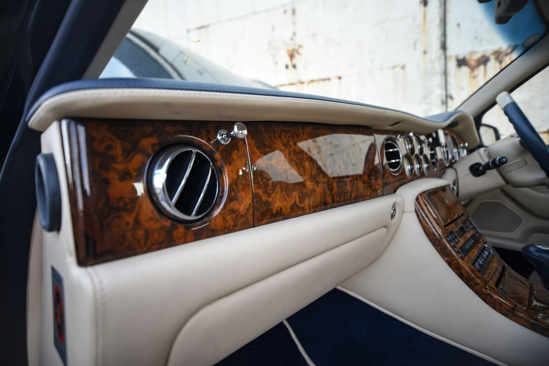 2001 Bentley Arnage - Image 12 of 27