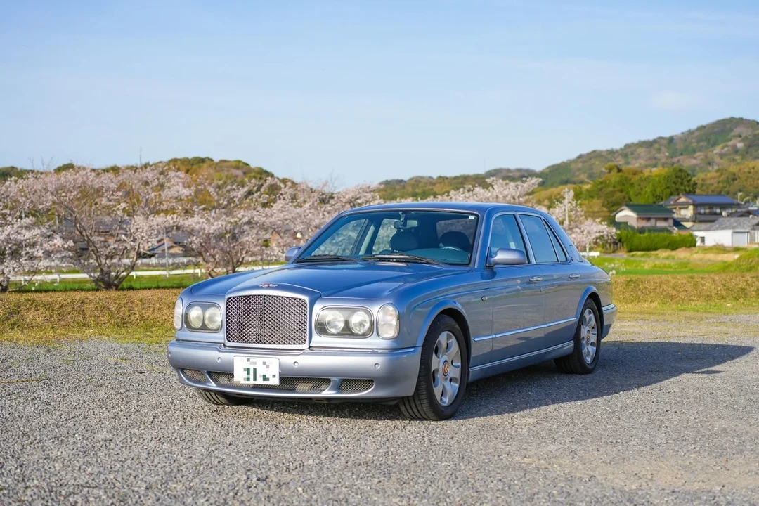 2001 Bentley Arnage - Image 2 of 31