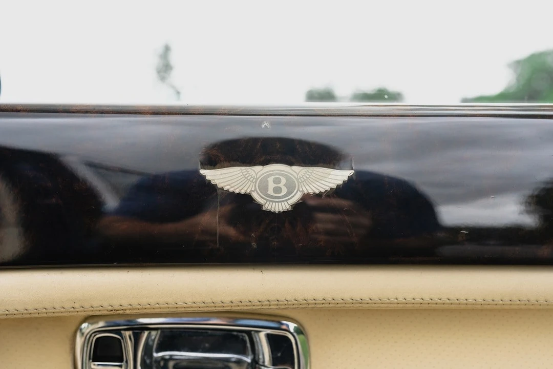 2001 Bentley Arnage - Image 25 of 30