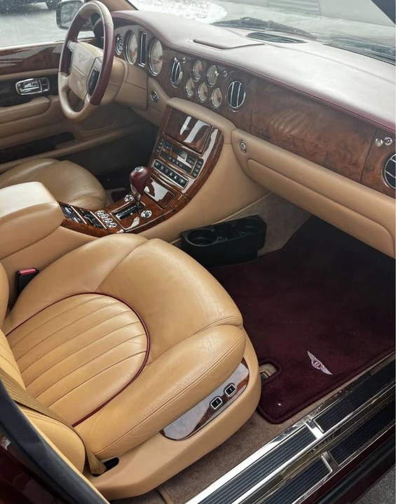 2001 Bentley Arnage - Image 9 of 11
