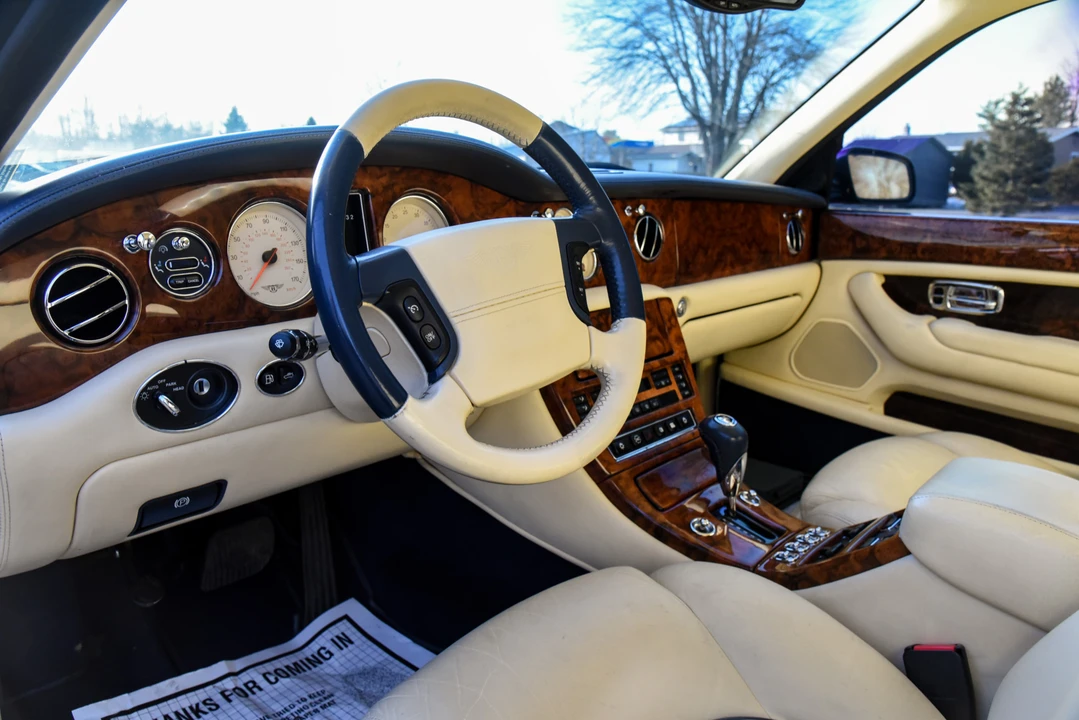 2001 Bentley Arnage - Image 26 of 31