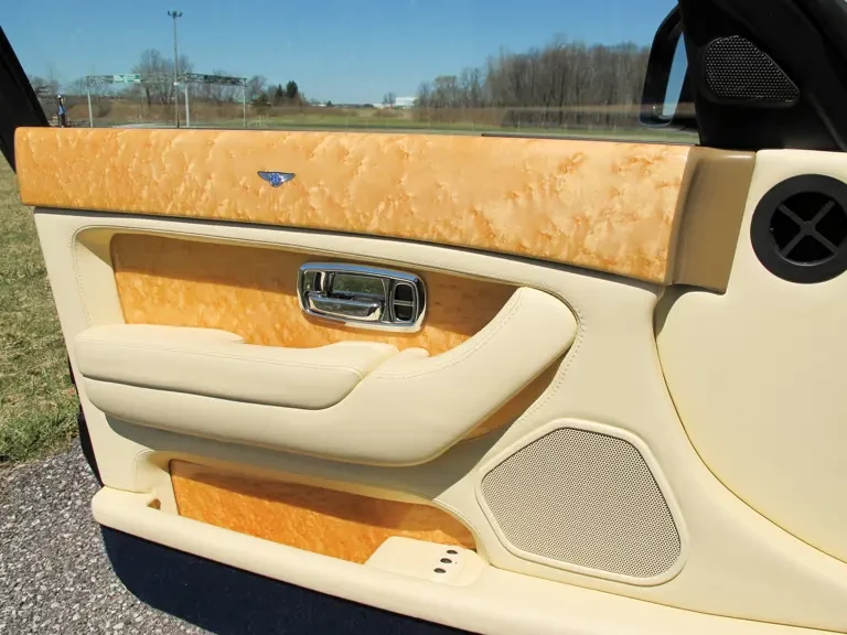 2001 Bentley Arnage - Image 15 of 18