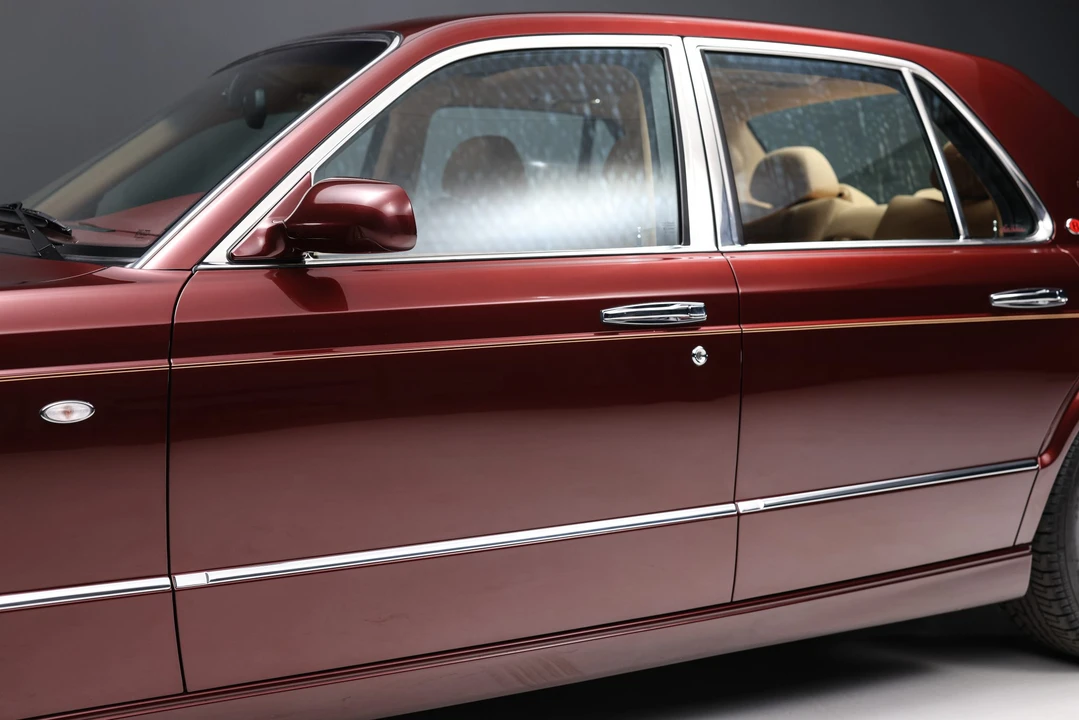 2001 Bentley Arnage - Image 17 of 31