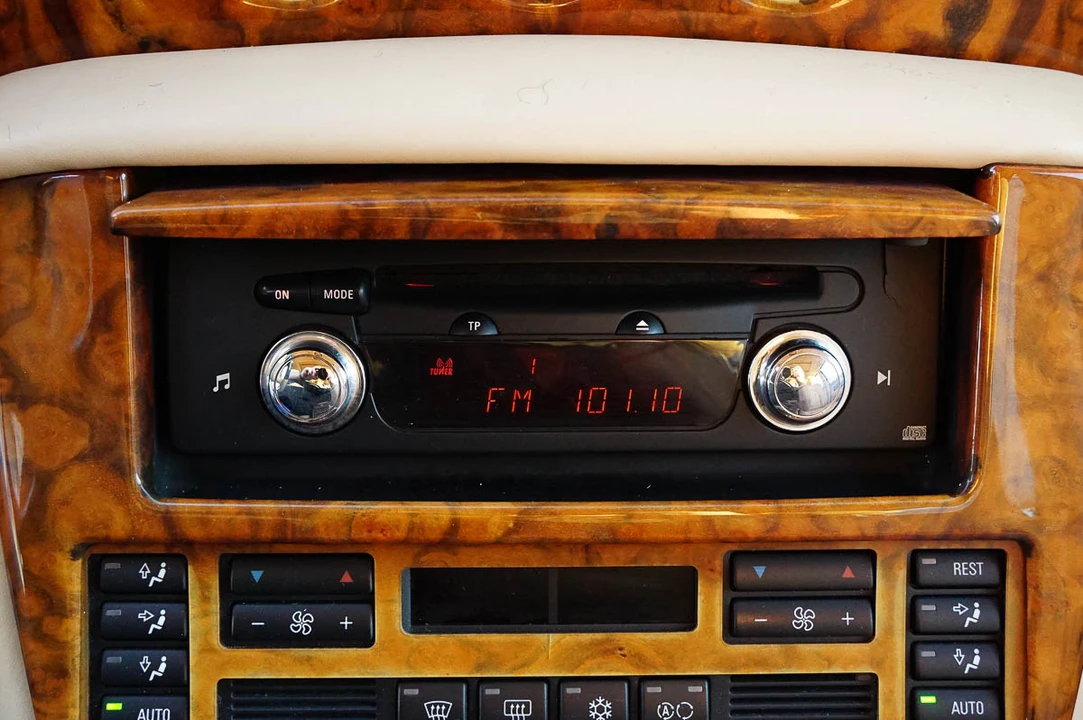 2001 Bentley Arnage - Image 28 of 31